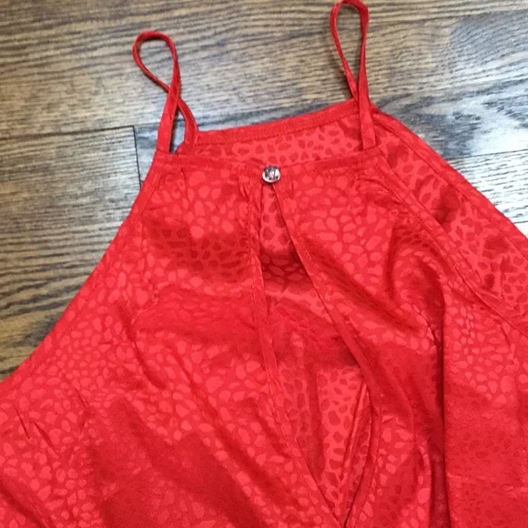 Red Romper - Picture 4 of 11